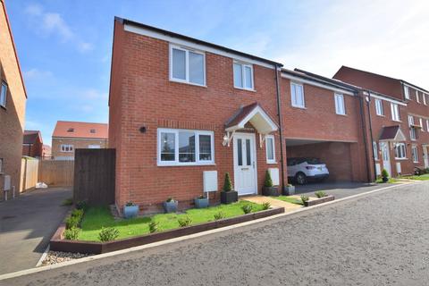 8 Christopher Garnett Chase, Stanway, Colchester, CO3 8BP