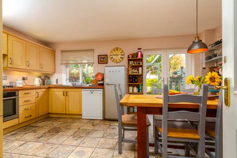 17 Clos Dewi Sant, Canton, Cardiff, CF11 9EW