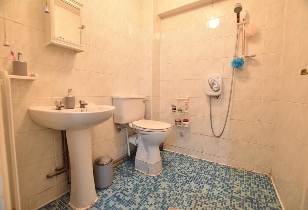 Annex wet room
