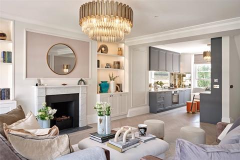 Flat C, 47 Redcliffe Road, London, SW10 9NJ