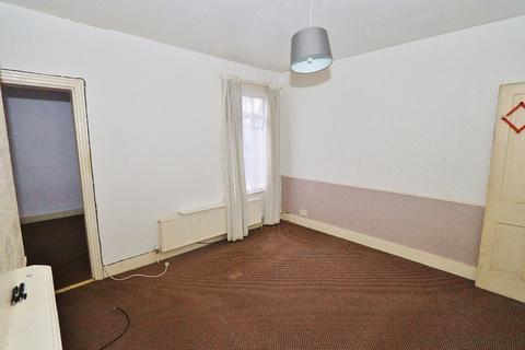 41 Globe Road, Hornchurch, RM11 1BW