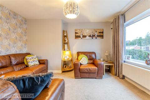 20 Great Meadow, Shaw, Oldham, OL2 7PX