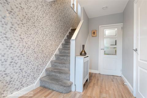 20 Great Meadow, Shaw, Oldham, OL2 7PX