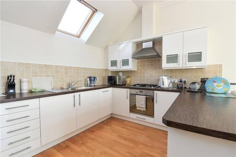 2 bedroom apartment for sale, Winchester Road, Romsey