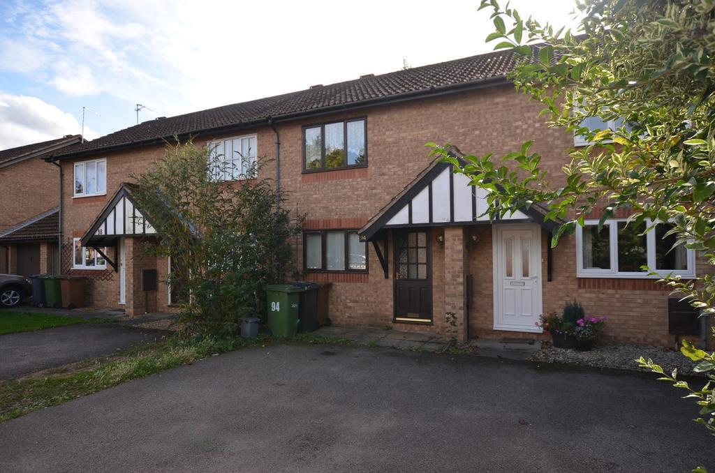 Derby Drive, Peterborough, PE1 2 bed semidetached house £750 pcm (£173 pw)
