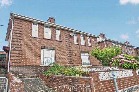 16 Hazel Road, Exeter, EX2 6HJ