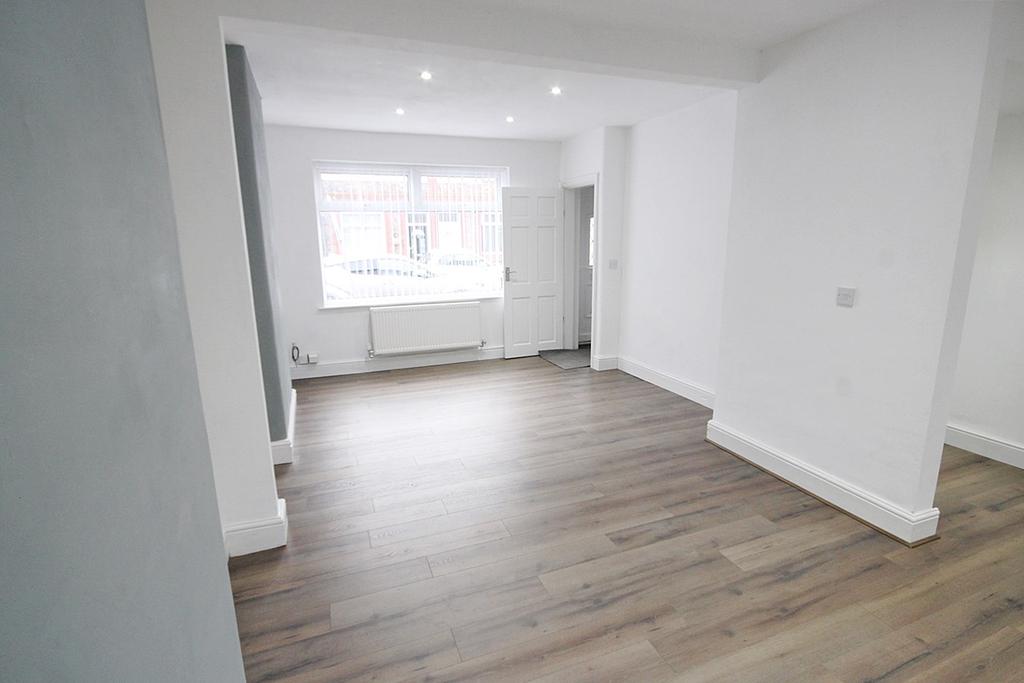 Earl Street, Warrington, WA2 2 bed end of terrace house £750 pcm (£