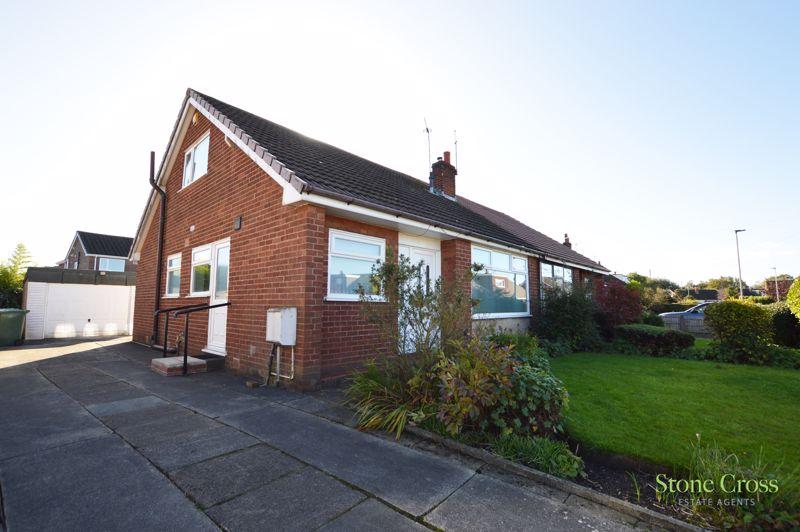 Wensley Road, Lowton, Warrington, WA3 2BA 3 bed bungalow £229,950