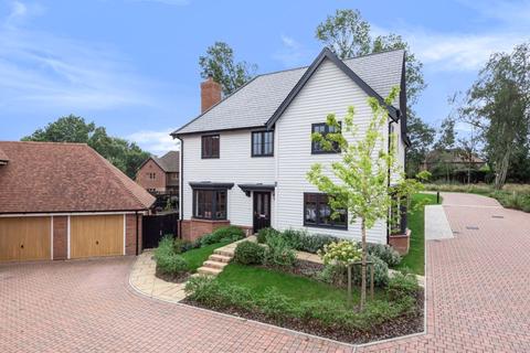 4 bedroom detached house for sale - Coppice End, Crowborough