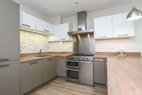 6 Mole Place, West Molesey, KT8 2AG