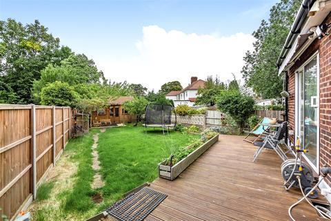3 Timbercroft, Epsom, KT19 0TH