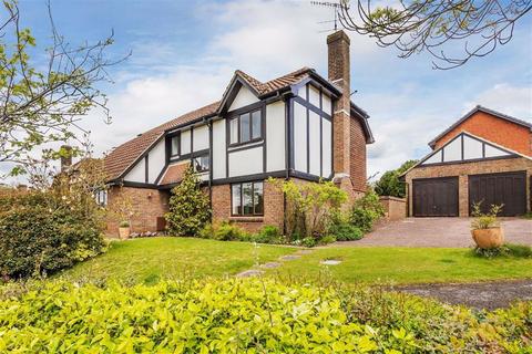 6 Padbrook, Oxted, RH8 0DW