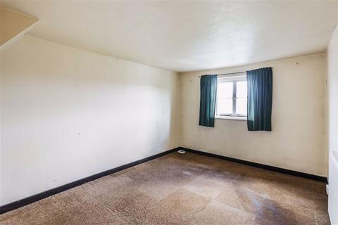 20 Beadles Lane, Oxted, RH8 9JJ