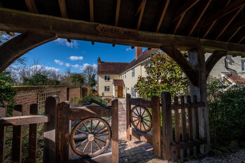 Cole End Lane, Sewards End, Saffron Walden 9 bed house £1,850,000