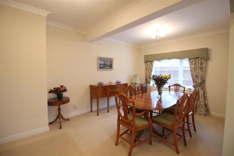 23 Draycote Crescent, Darlington, DL3 8DX