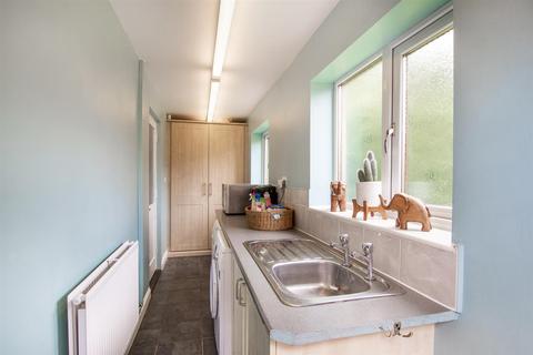 Edge View Hope Road, Bamford, Hope Valley, S33 0AL