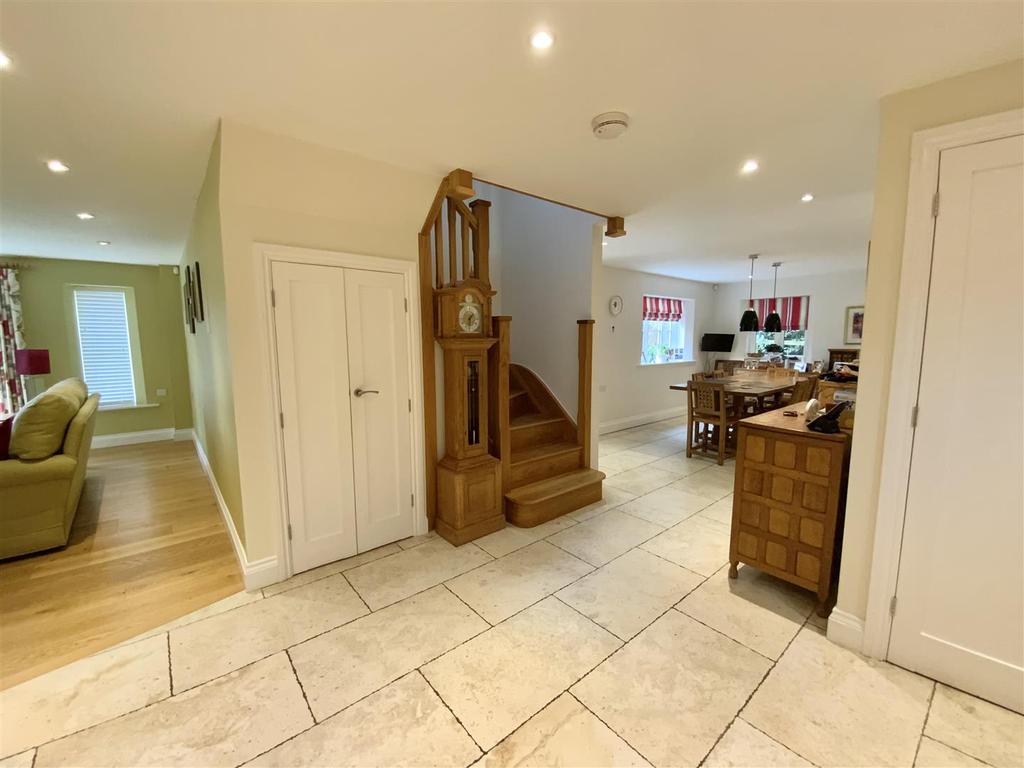 Open Plan Hall