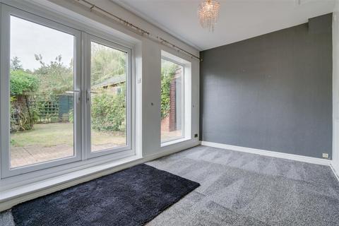 7 Allendale Road, Sprotbrough, Doncaster, DN5 8BS