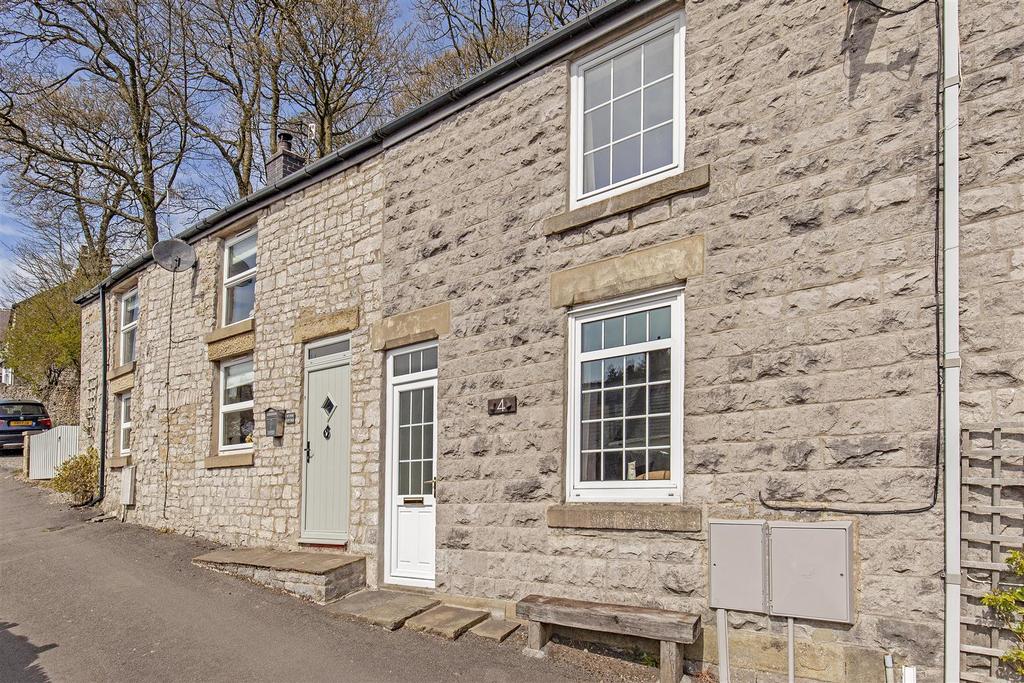 Alma Road, Tideswell, Buxton 2 bed terraced house £225,000