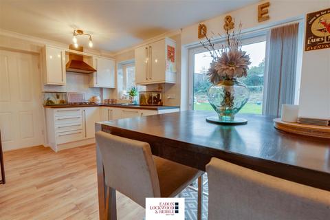 48 Ferndale Drive, Bramley, Rotherham, S66 3YD