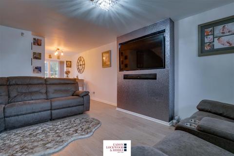 48 Ferndale Drive, Bramley, Rotherham, S66 3YD