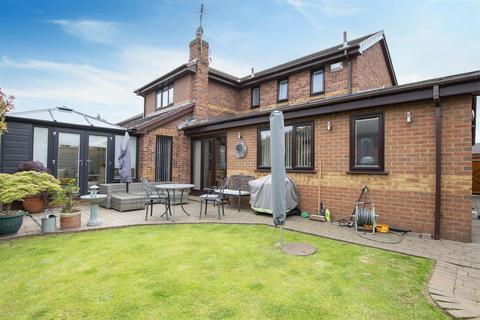 52 Cranwell Road, Cantley, Doncaster, DN4 6EP
