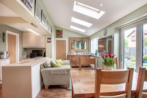 52 Cranwell Road, Cantley, Doncaster, DN4 6EP