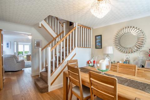 52 Cranwell Road, Cantley, Doncaster, DN4 6EP