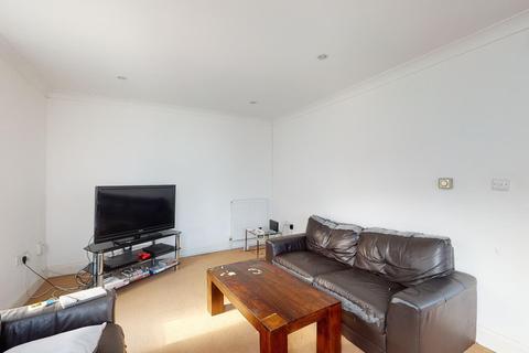 2 Clarendon Place, Dover, CT17 9QB