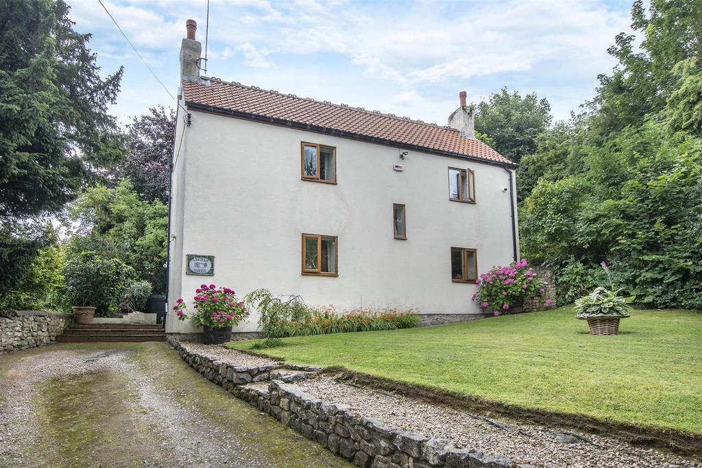 Scotch Spring Lane, Stainton, Rotherham 3 bed detached house £425,000