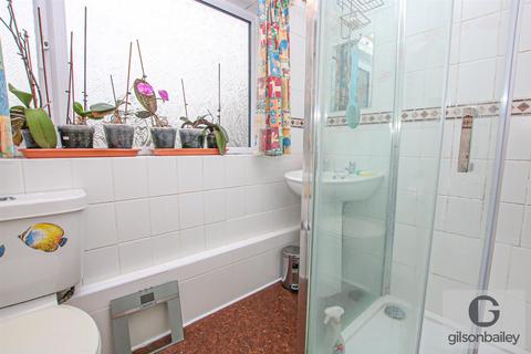 16 Bramfield Close, Norwich, NR2 4EJ