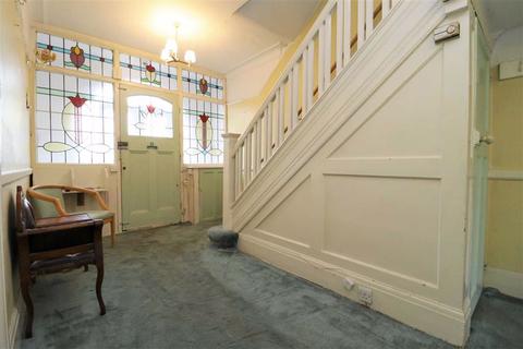 24 Gildridge Road, Whalley Range, Manchester, M16 8PS