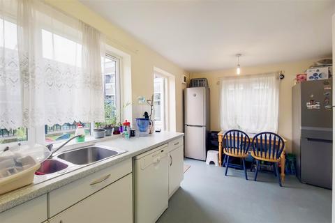 50 Carlisle Road, London, E10 5JE