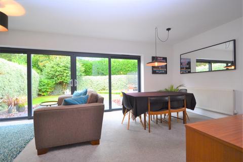 8 Hocombe Drive, Chandler's Ford, Eastleigh, SO53 5QE