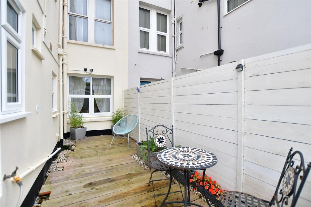 Patio / Decking