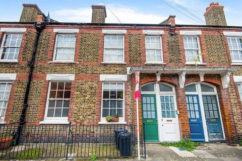 8 Reform Street, London, SW11 5AJ