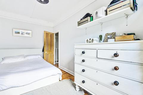 8 Reform Street, London, SW11 5AJ