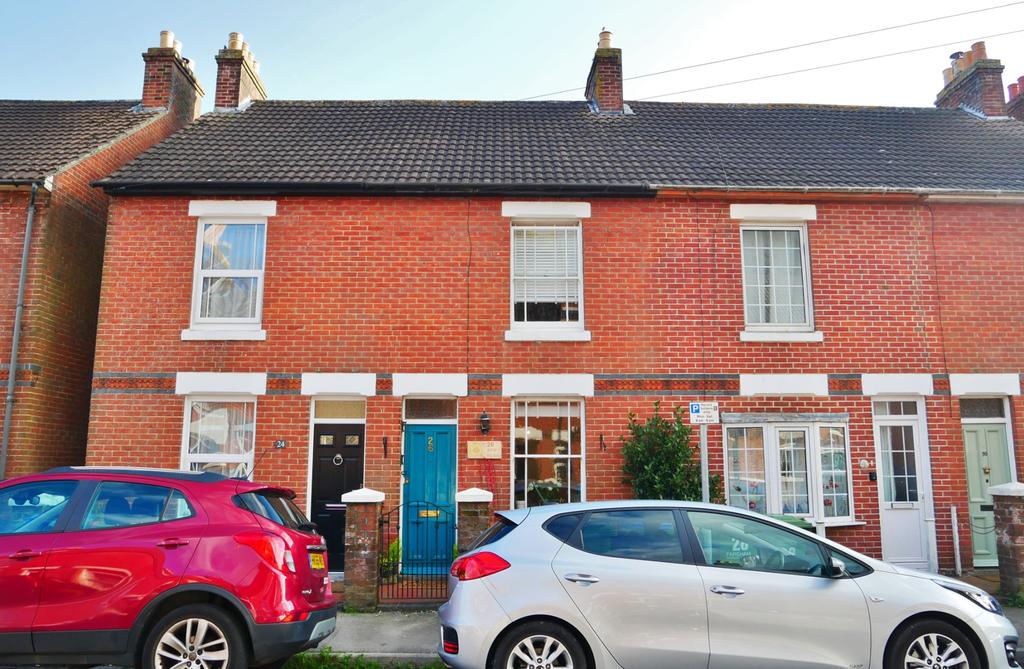 NEW ROAD, FAREHAM 2 bed terraced house £269,950