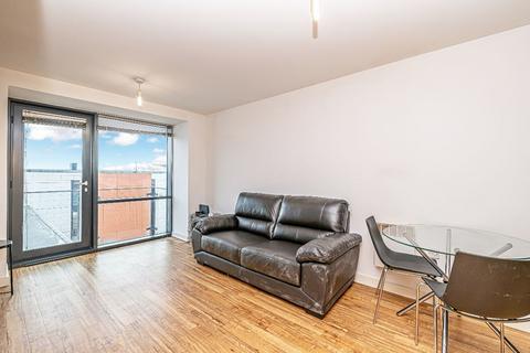 1 bedroom apartment to rent, Plaza Boulevard, Liverpool