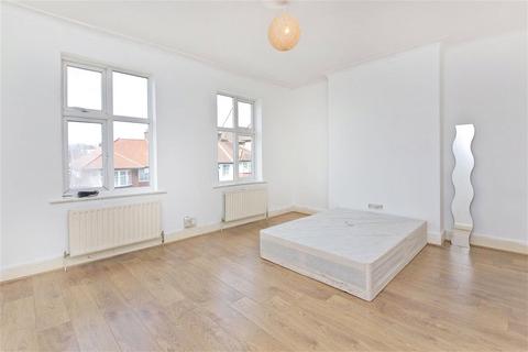 3 bedroom apartment for sale, All Souls Avenue, London, NW10