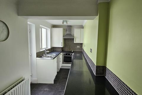 2 bedroom terraced house to rent, Mary Street, Blaydon-on-Tyne NE21