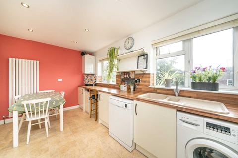 113 Horsecroft Road, Hemel Hempstead, HP1 1PX