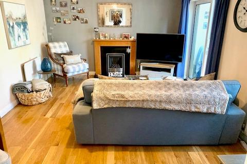 undefined, ATHERLEY COURT, SO15