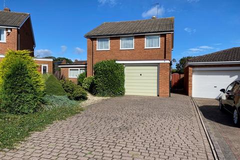 3 Fairways Close, Stourbridge, DY8 2RW