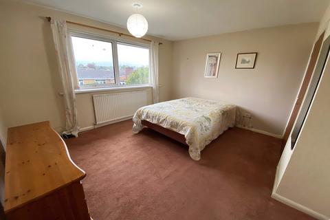 3 Fairways Close, Stourbridge, DY8 2RW