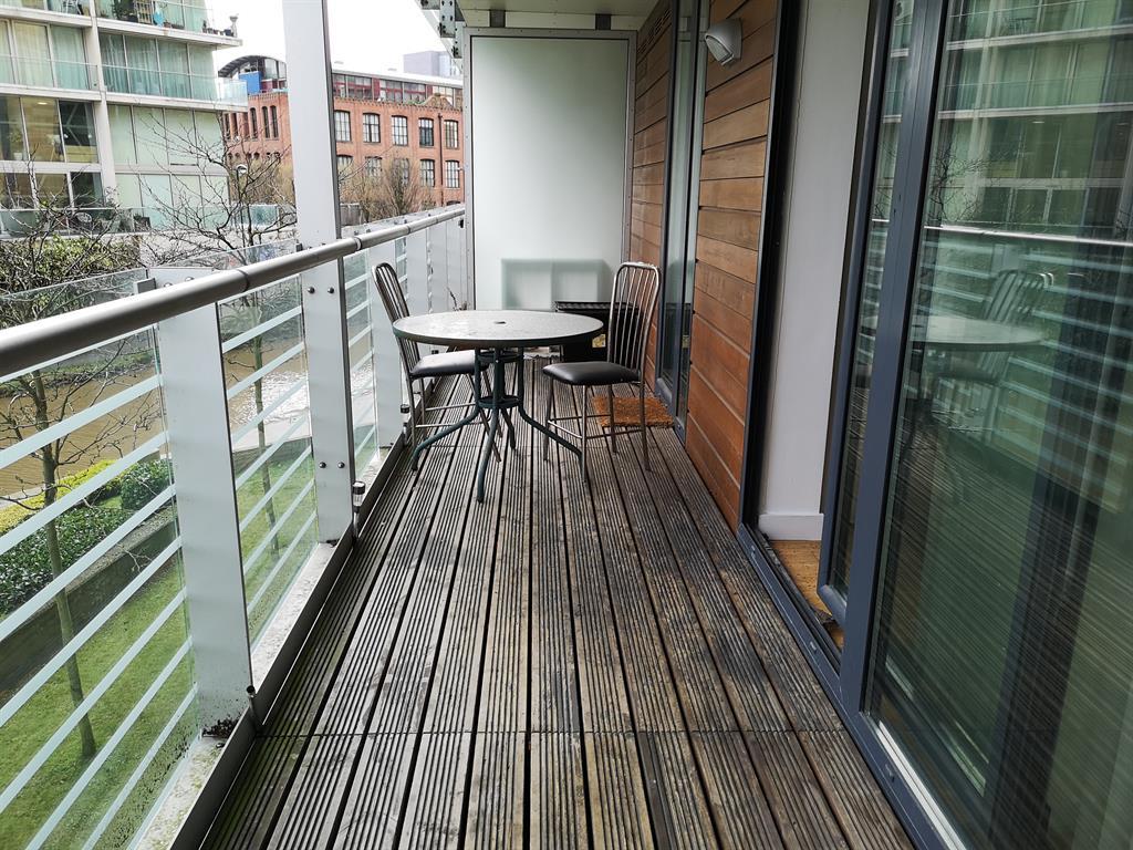 St Island, Kelso Place, Manchester M15 4GQ 1 bed apartment £