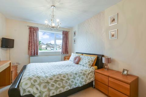26 Parklands, Trowbridge, BA14 8NR