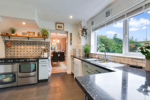 26 Parklands, Trowbridge, BA14 8NR