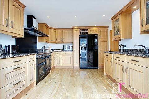 72 Rendlesham Road, Enfield, EN2 0TZ