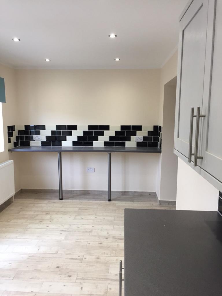 House in Oxford, Town Furze, Headington - View 4